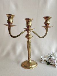 Messinkikynttilänjalat