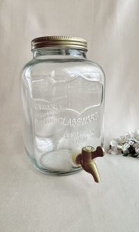 Pieni juoma-astia hanalla